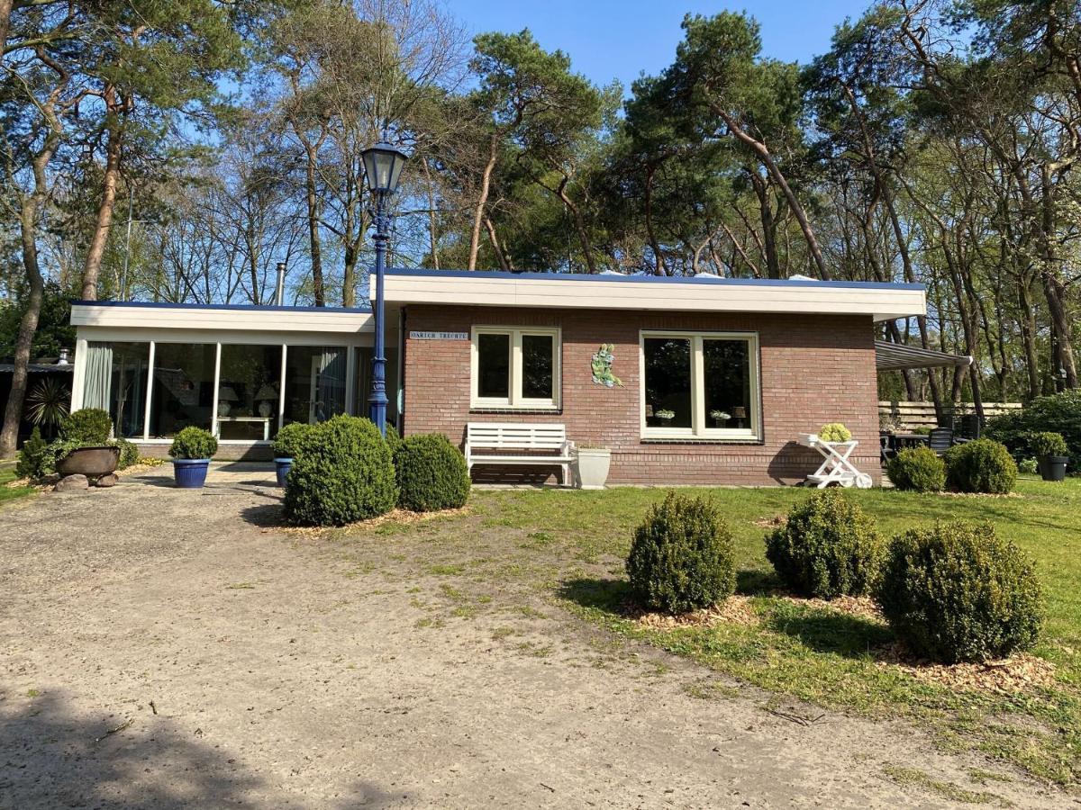 Holiday Home In Reutum Weerselo With Jacuzzi Beekdorp Kültér fotó